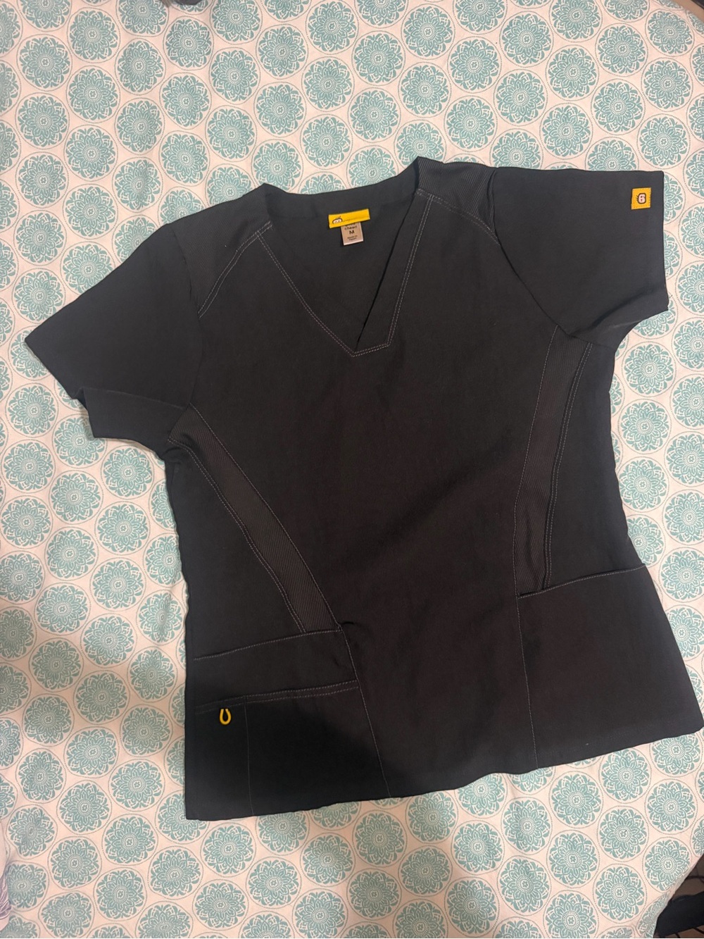 WonderWink Black V-Neck Short Sleeve Scrub Top with Yellow Logo Accents